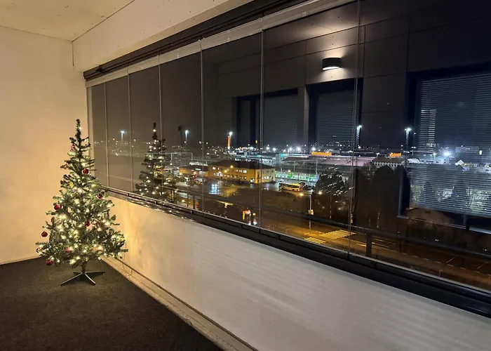 Lapland With Sauna, Free Wifi And Parking Next To The Railway Station *